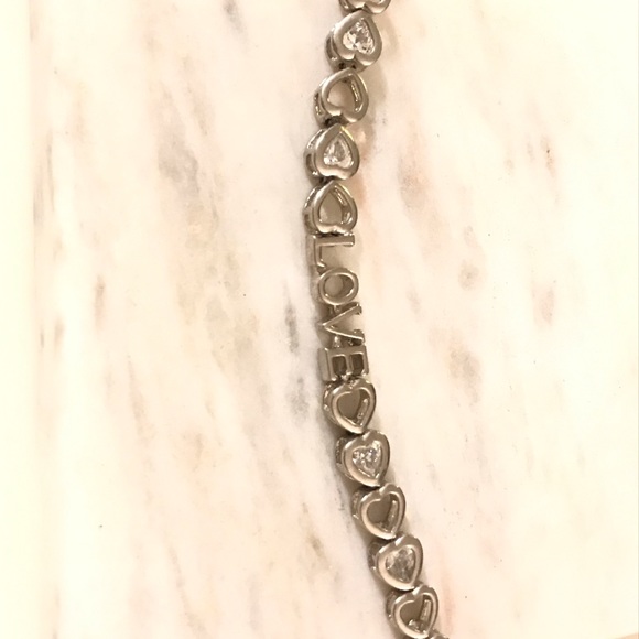 VALENTINES DAY! MATCHING HEART SET - Picture 5 of 7